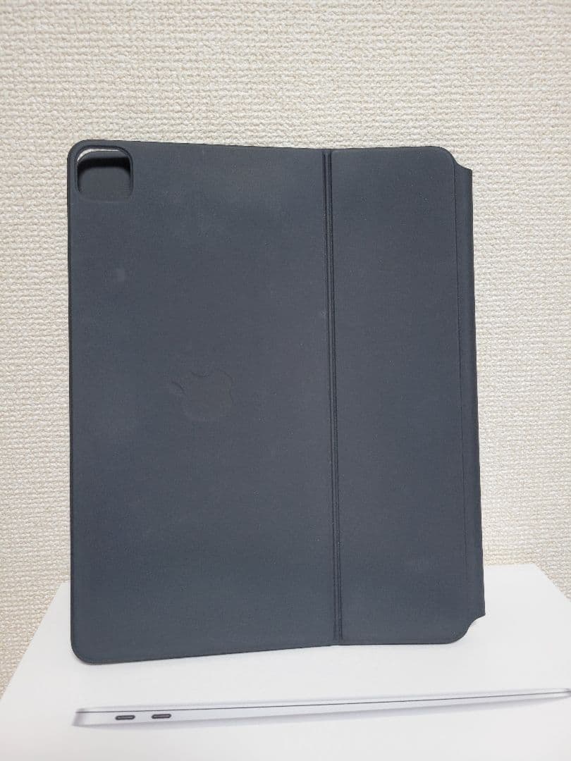 Apple Magic keyboard 12.9インチ