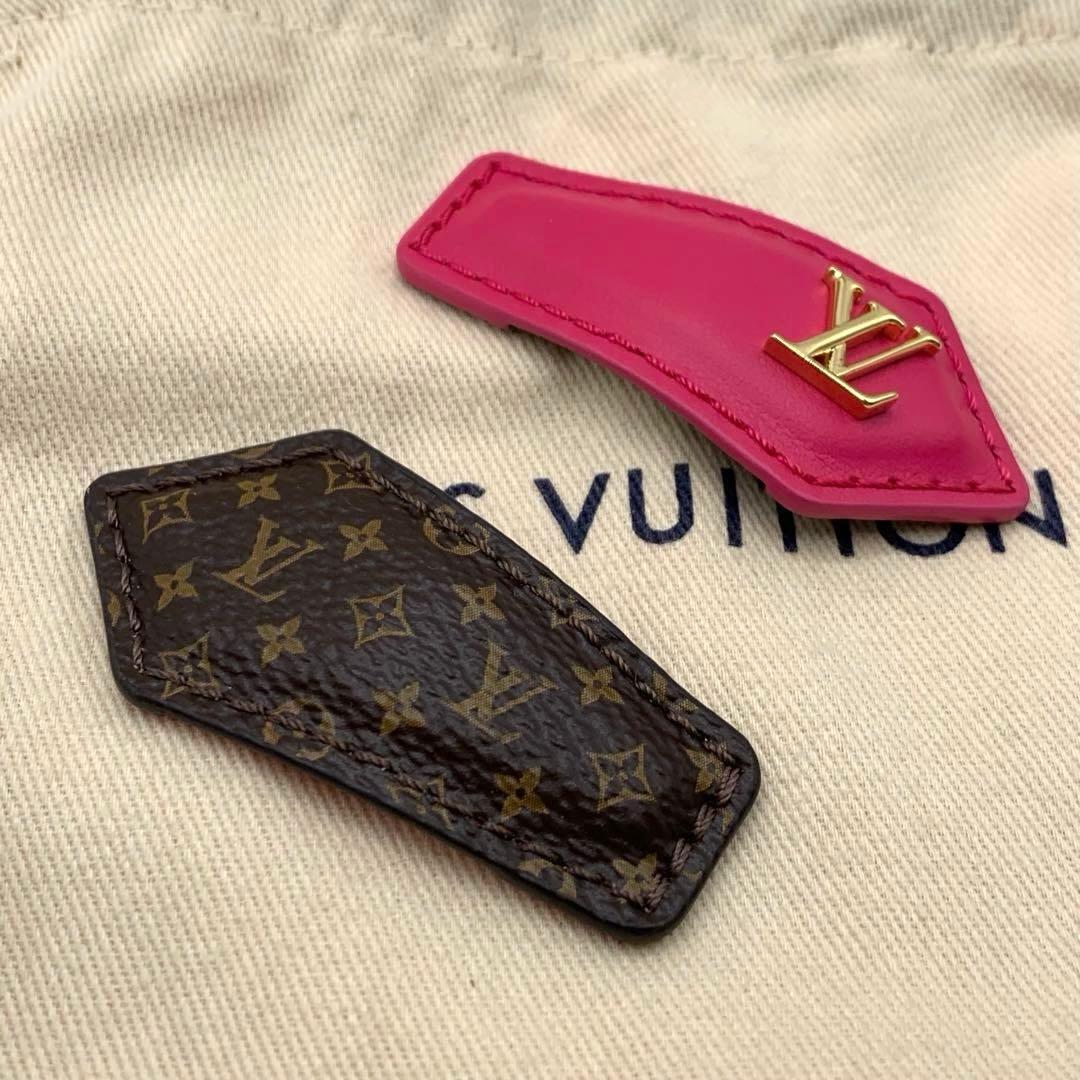 【未使用】ルイヴィトン　ヘアクリップ モノグラム　LVロゴ