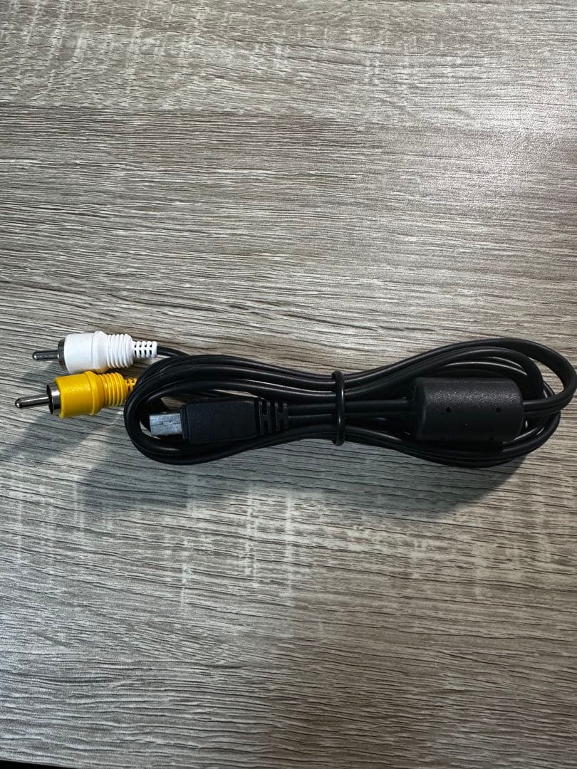 美品　Casio EXFILM EX-Z200 付属品完備　バッテリー2つ