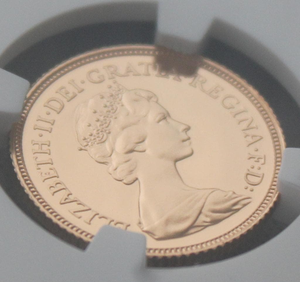 1984年イギリス エリザベス2世 1/2ソブリン金貨 NGC PF70DCAM