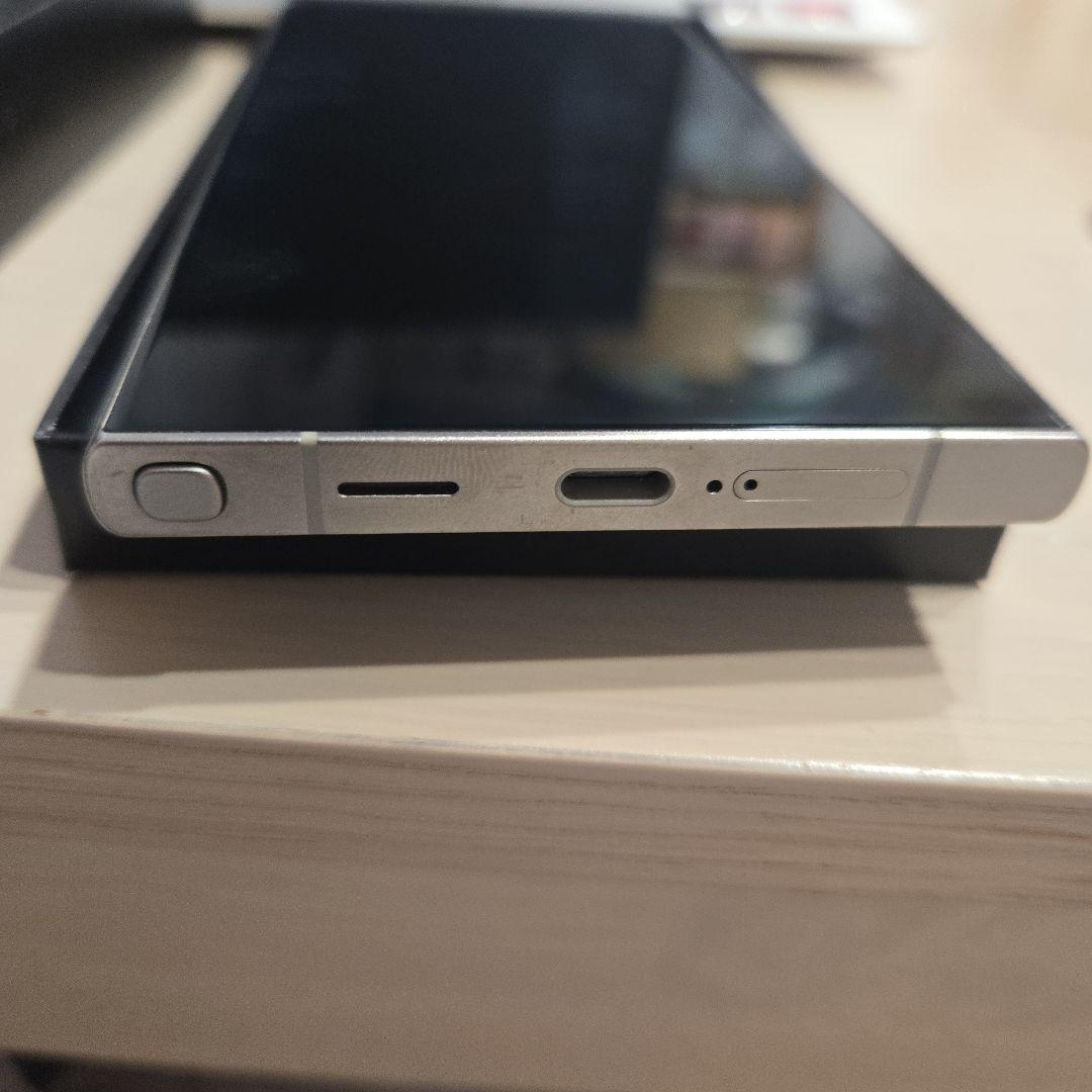 【中古】サムスン Galaxy S24 Ultra 国内版 SM-S928Q