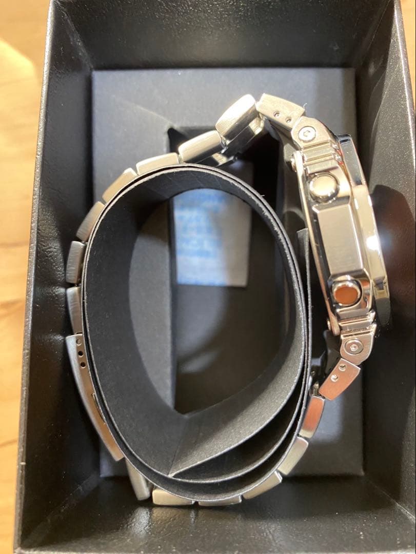 時計 G-SHOCK GM-2110D-4AJF CASIO