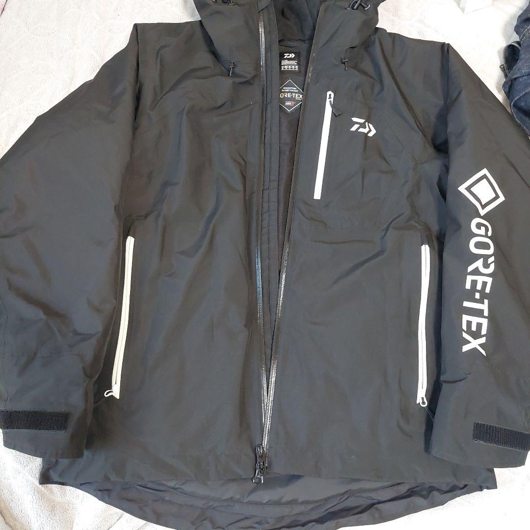 あ*の様 【即日発送】ダイワ 防寒着　GORE-TEXウェア　上下セット