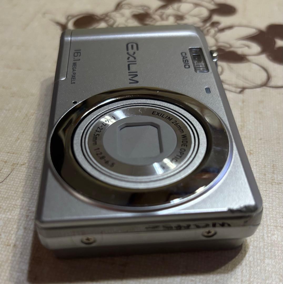 CASIO EXILIM カメラ　デジカメ
