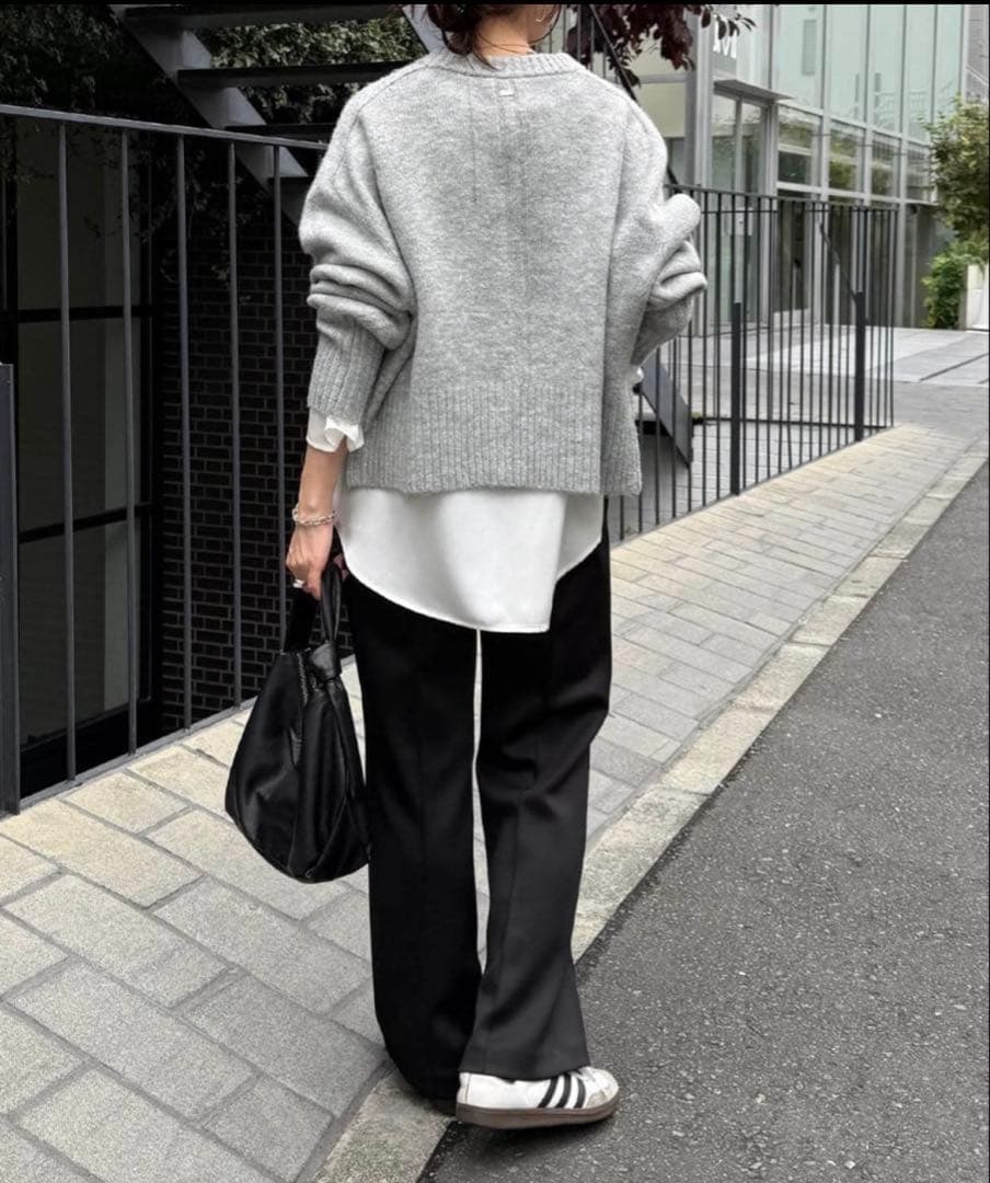 新品COLLAGE GALLARDAGALANTE ヤクライクニットライトグレー