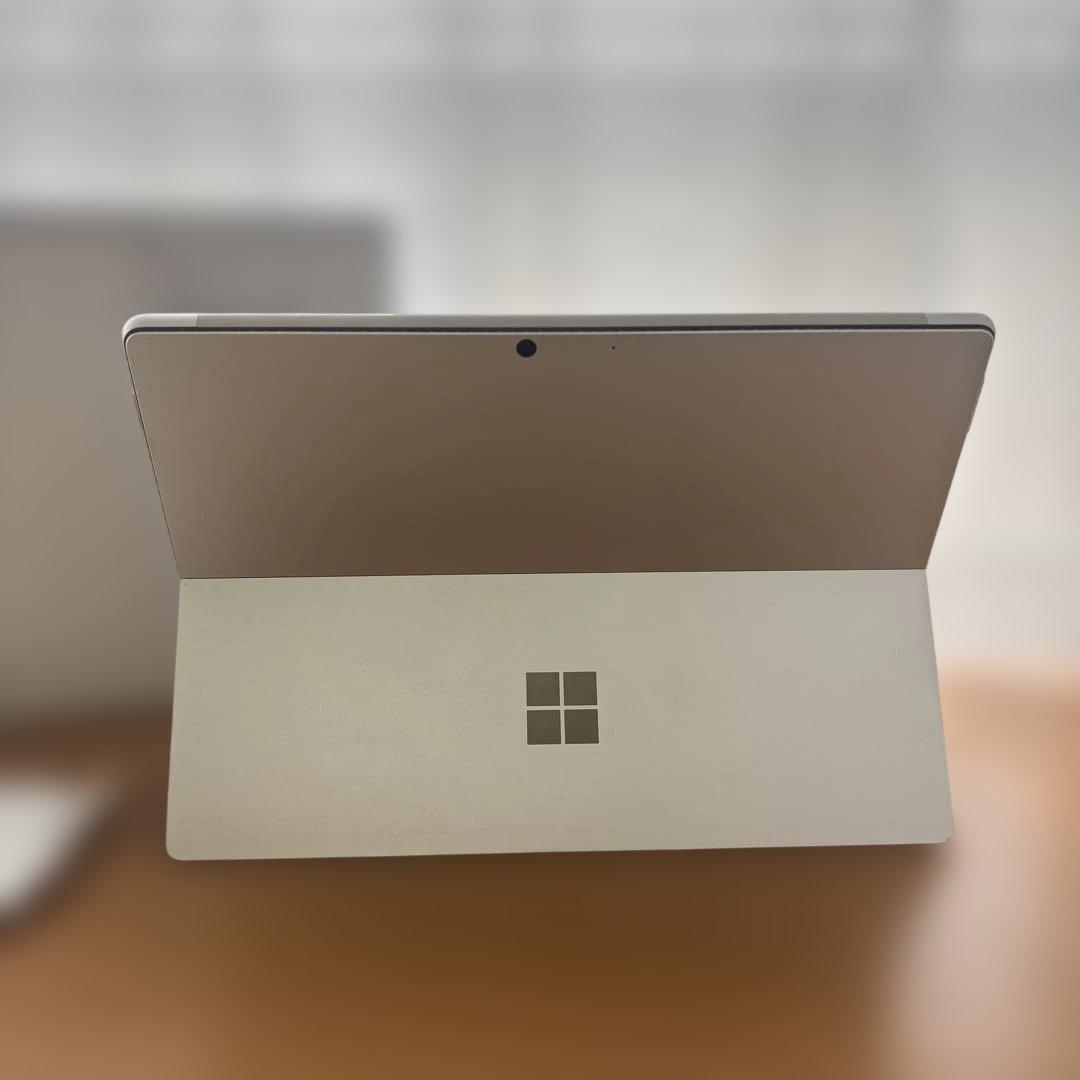 美品 Surface Pro8 256GB Platinum Office付き