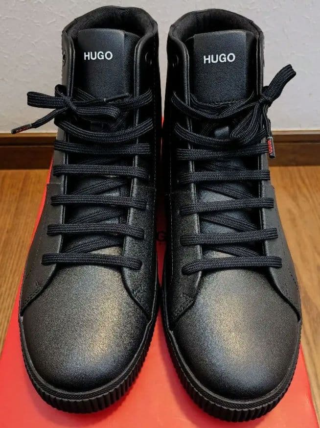 メ*ー様 HUGO BOSS　ヒューゴボス　ハイカット　レザースニーカー　EU4
