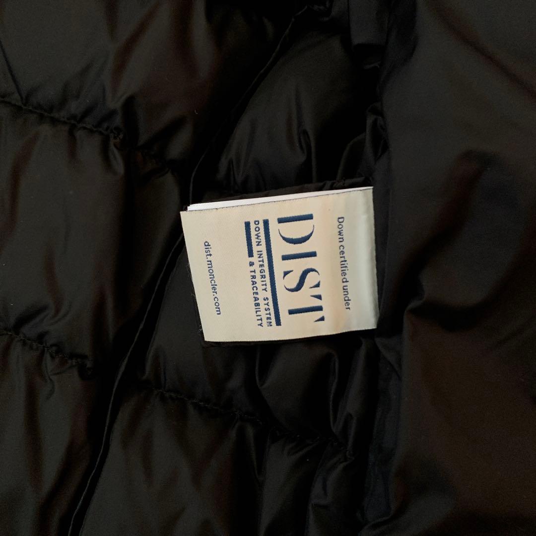 《美品》MONCLER ブラック ダウンジャケット