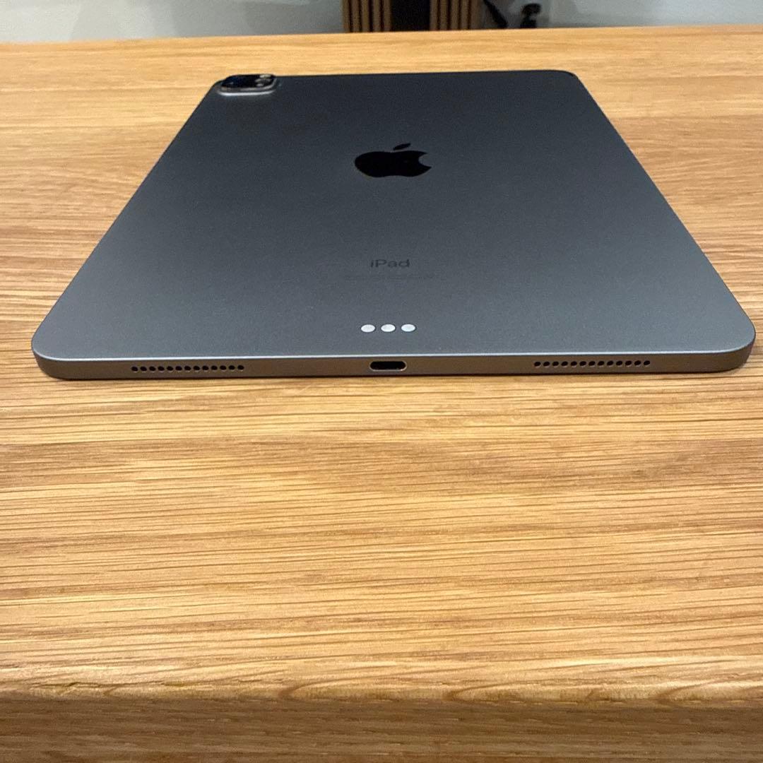 ★美品★Apple iPad Pro 11インチ 第二世代 WiFi 128gb