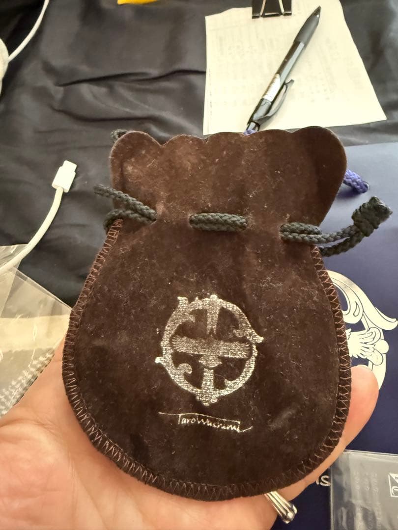 鷲見太郎　クロスペンダント　オパール