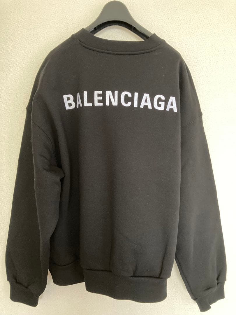 MACT　バレンシアガ黒トレーナー