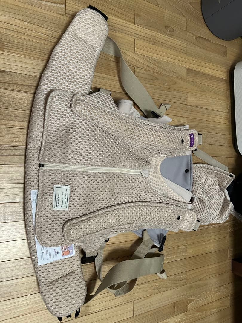 【フグ】bebeswan べべスワン　抱っこ紐