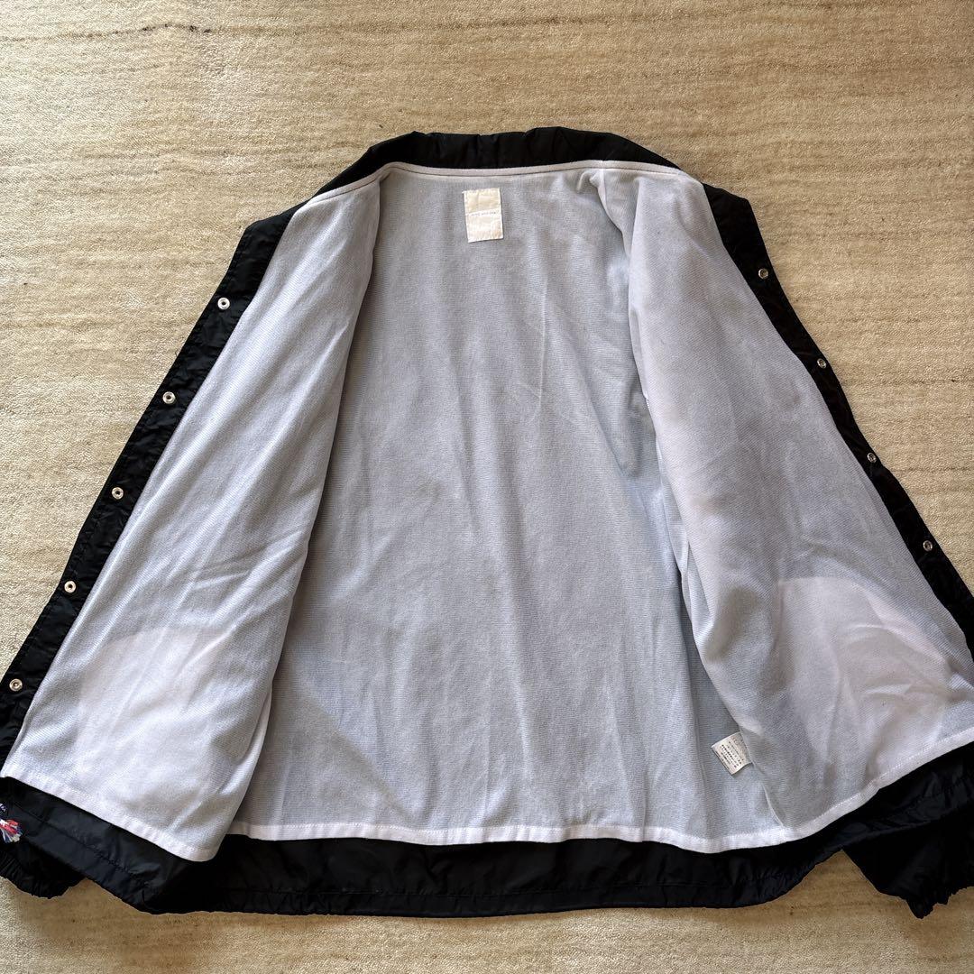 ウィンダンシー ビッグロゴ ナイロン コーチジャケット 両面プリント M 黒 赤