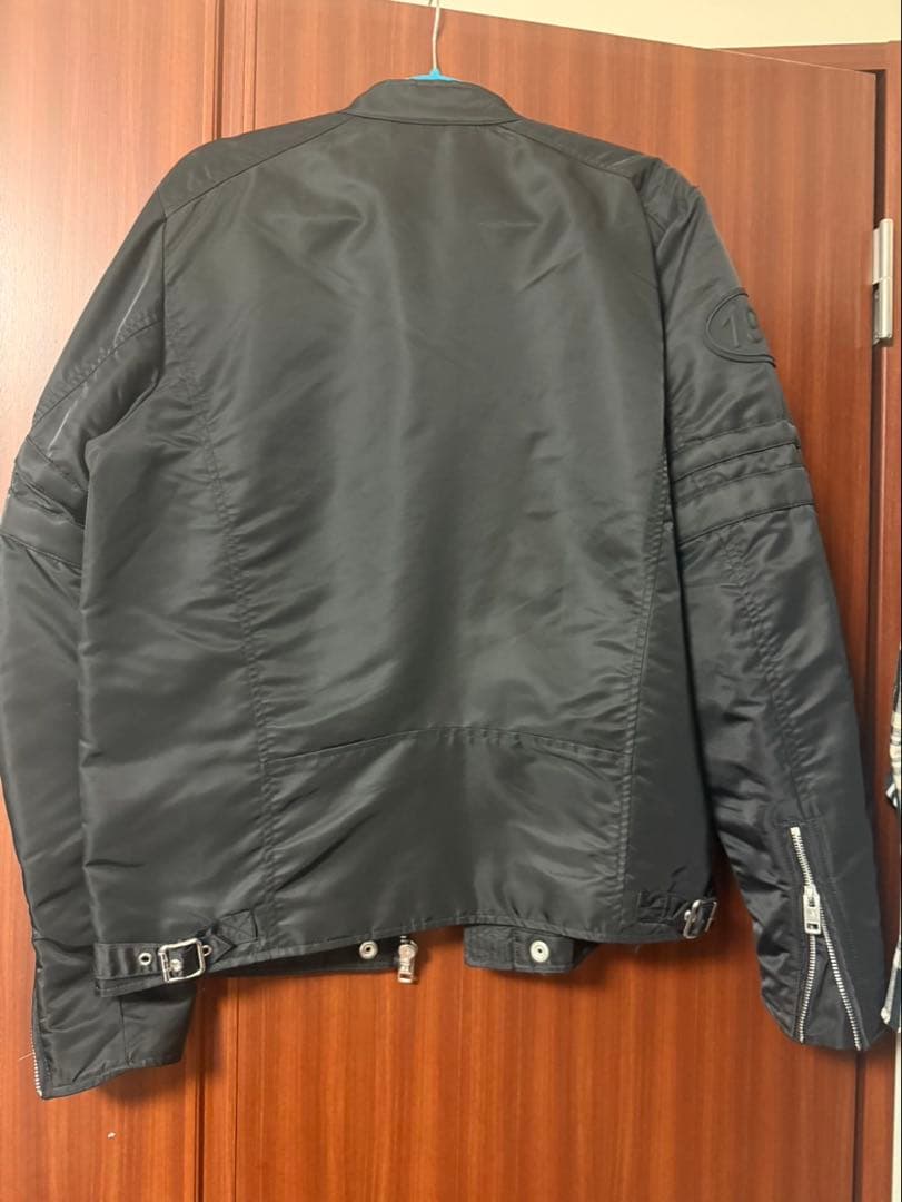 DIESEL 黒 ナイロンジャケット