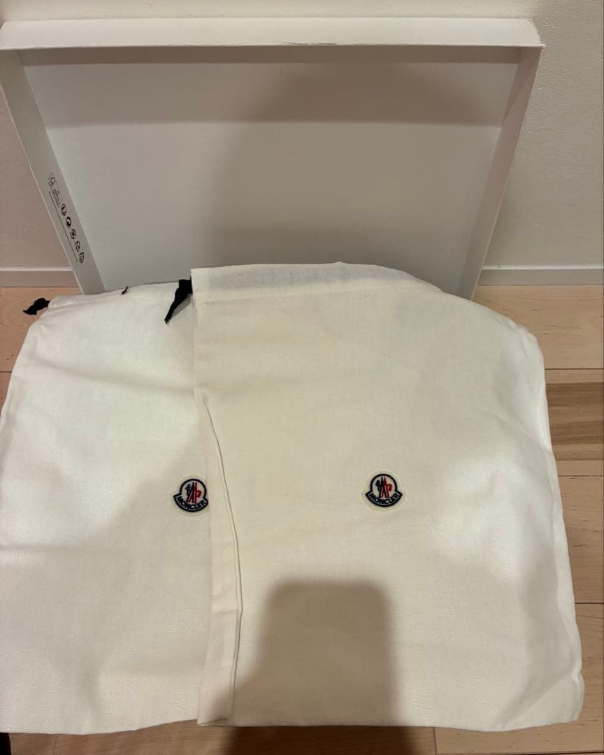 MONCLERブーツ新品未使用ブラック　サイズ37