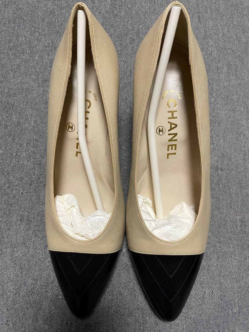 CHANEL ハイヒール・パンプス 36 バイカラー　シェブロン　ベージュ/黒
