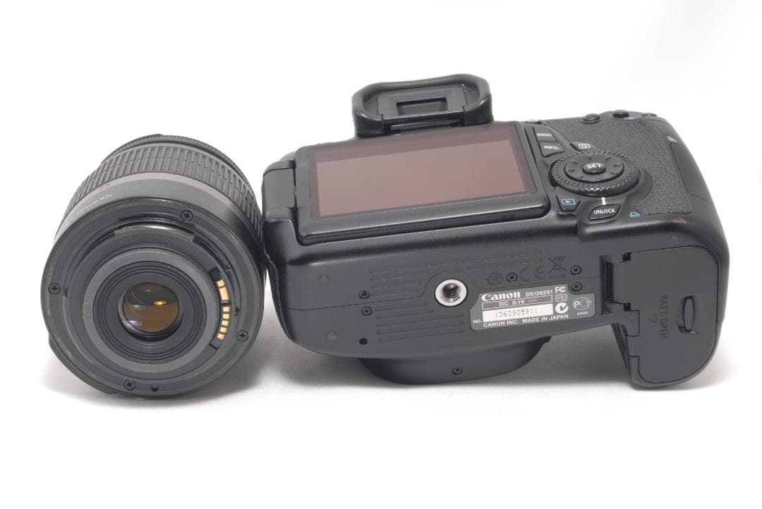 ⭐️手ぶれ補正レンズ⭐️Canon EOS 60D キャノン　デジタル一眼レフ