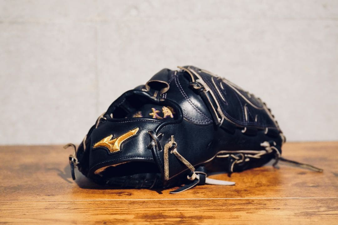 ℹ*︎様 の*り様 ミズノプロ Mizuno Pro 硬式 投手用 グラブ ブラ