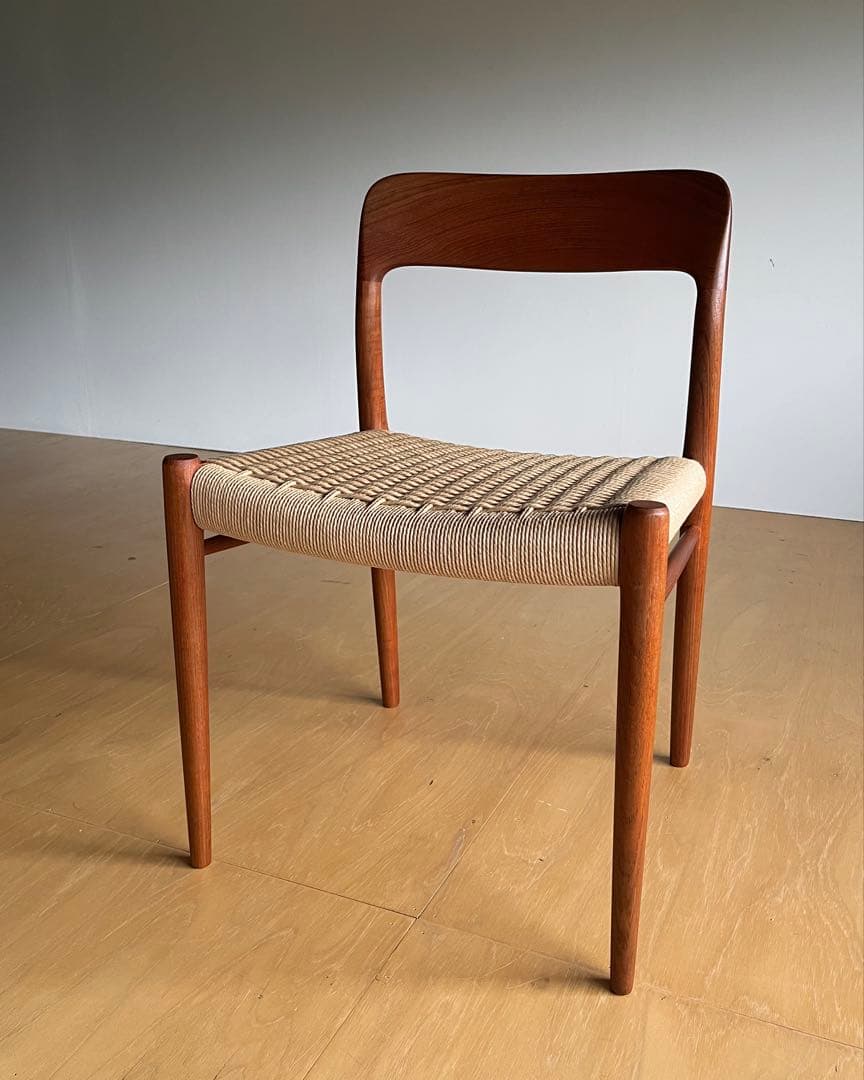 Niels Moller Model 75 チーク ペーパーコード張替え後未使用