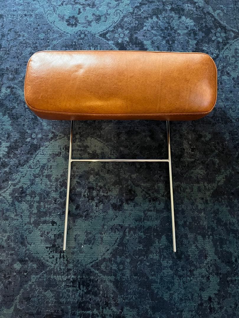 unico スアビ　ヘッドレスト　レザー