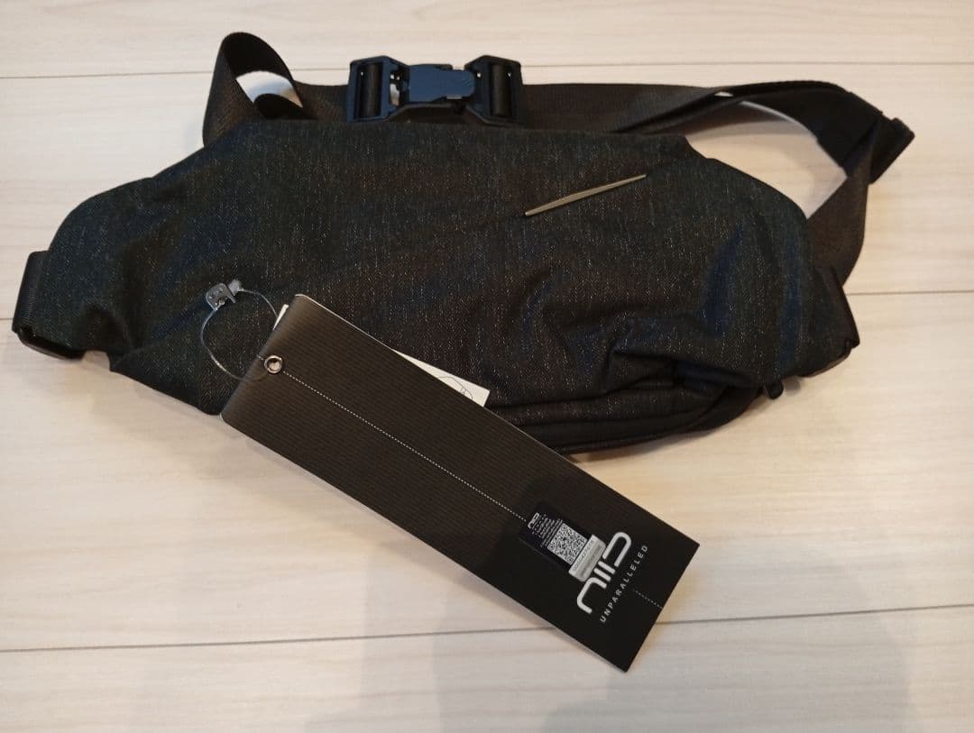 未使用！！ニード×アーバンネイチャー　R0 Chest Bag　メテオブラック