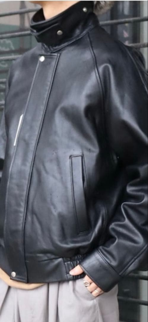 ユニバーサルプロダクト　レザージャケット　サイズ2