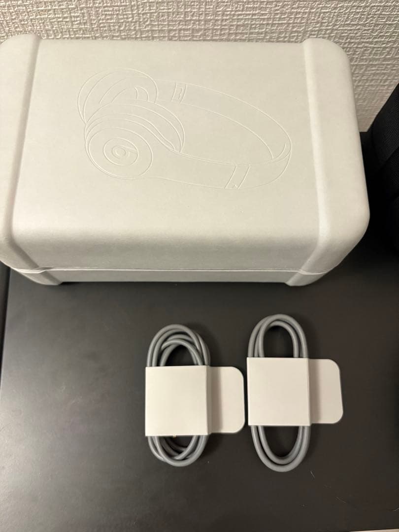 Beats Solo 4 ワイヤレス オンイヤーヘッドホンBluetooth