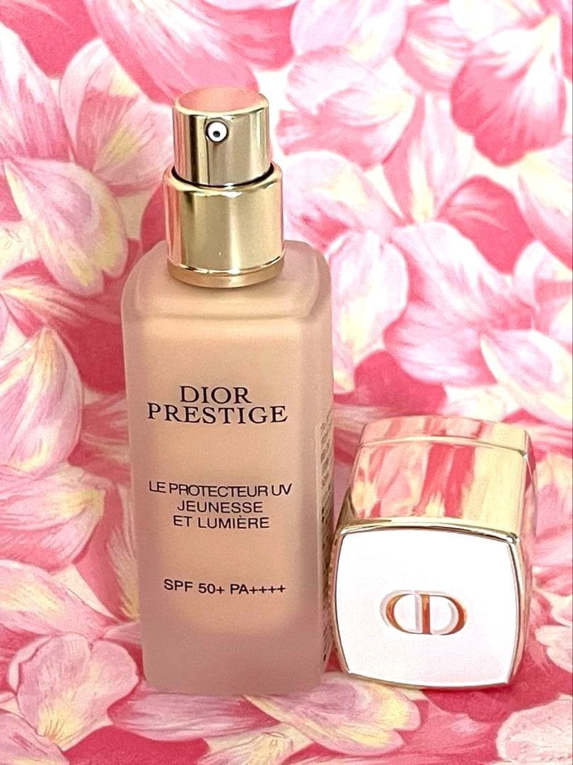 ディオールプレステージホワイトルプロテクターUVルミエールBB00♦️新品未使用♦️