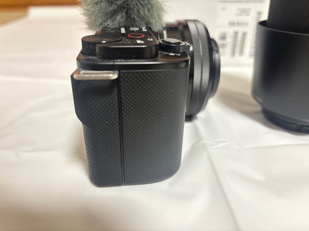 SONY ZV-E10ミラーレス一眼レンズ2つ付き（16-50mm,210mm)