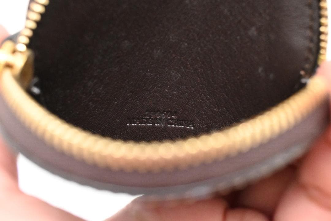 【大人気アイテム】ロエベ　LOEWE　ケース　小銭入れ　レザー　ブルー