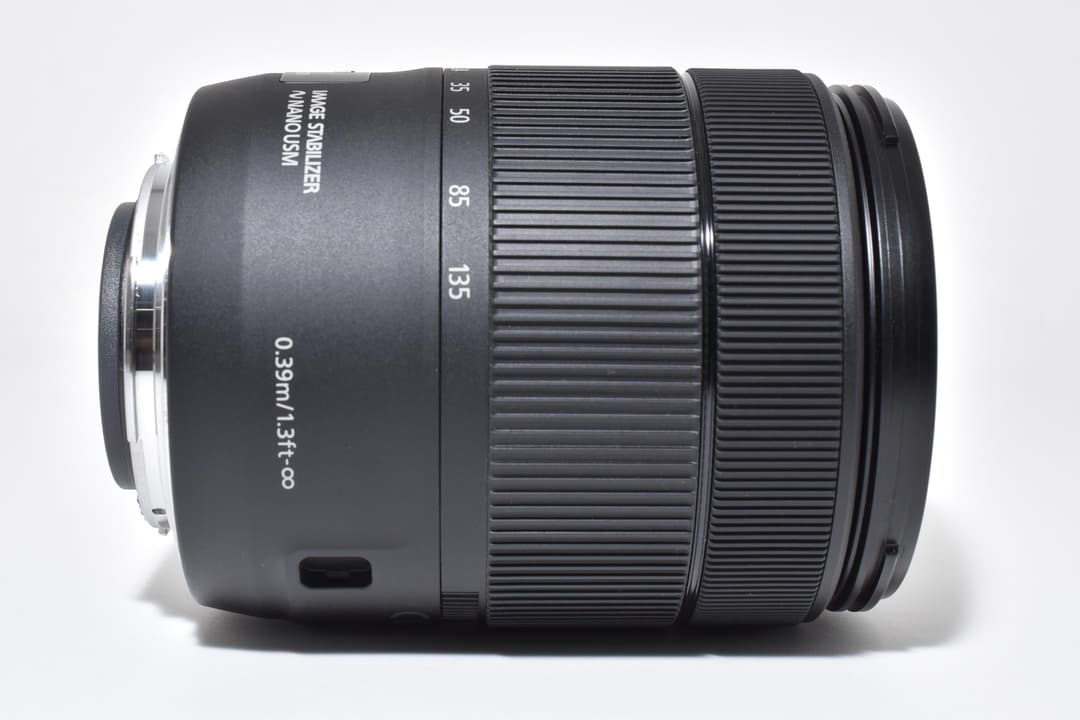 レンズ(ズーム) Canon EF-S 18-135mm 3.5-5.6 IS USM