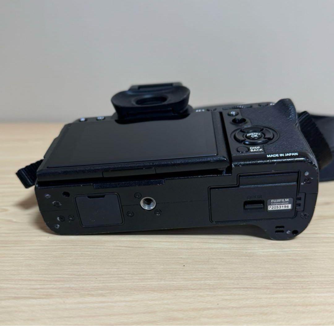 メ*ダ様 【 FUJIFILM X-T2 】レンズ・SDカード・三脚等付属品多数