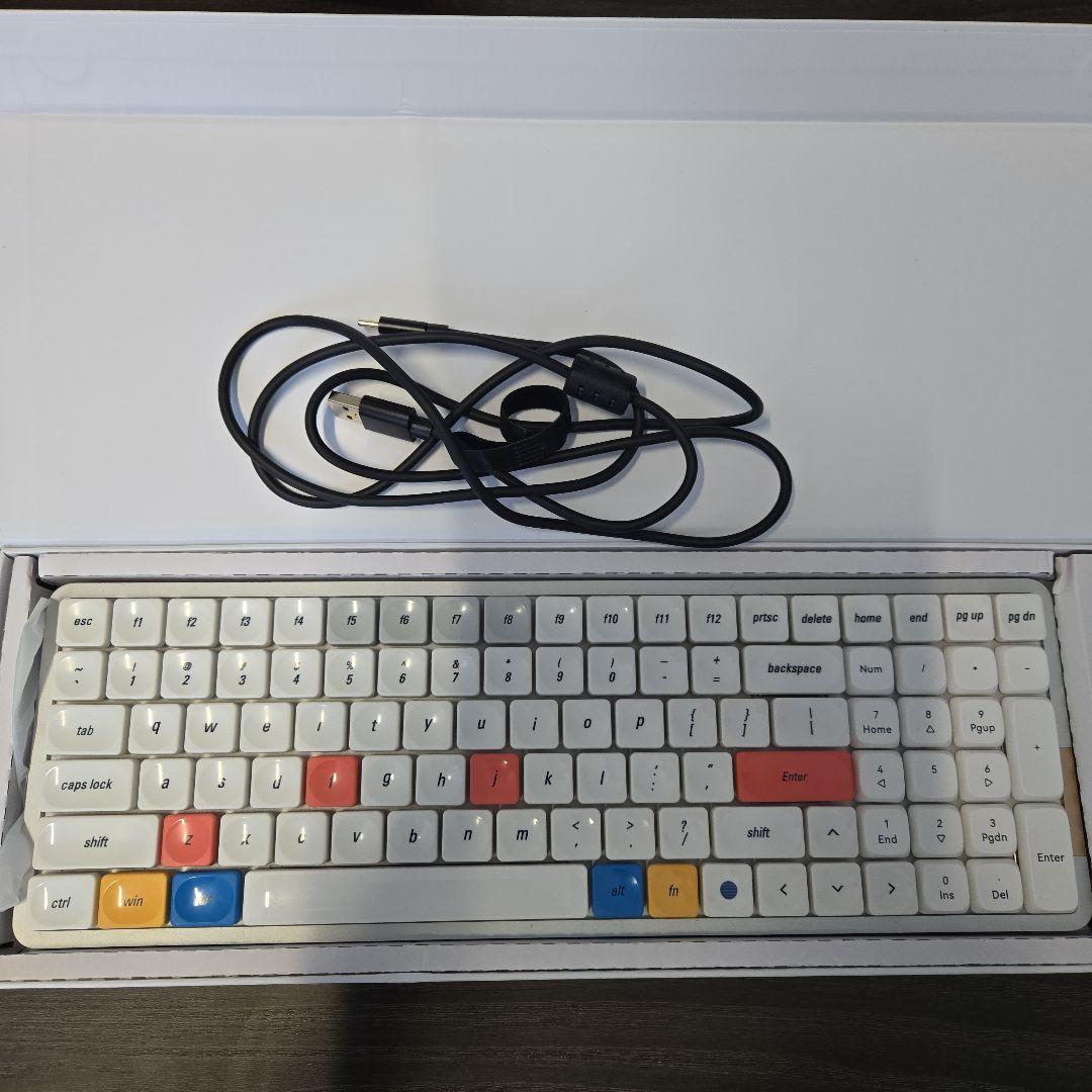 lofree　flow　100 キーボード　ロープロファイル　他キーキャップ付き