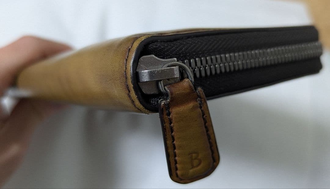 ✨極美品✨ベルルッティ　ガスパール　ラウンドジップ長財布　レザー　ブラウン