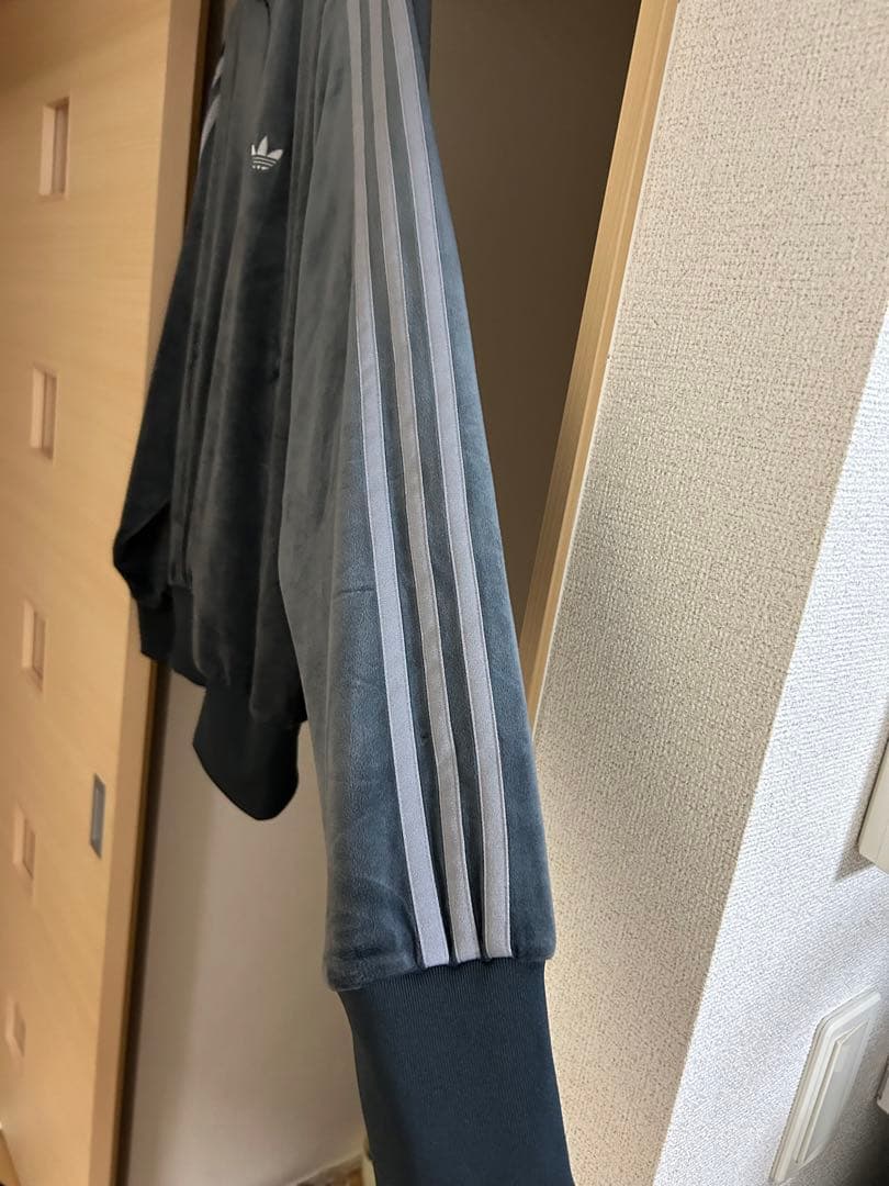 ジャケット・アウター adidas FIREBIRD VELOUR TRACKTOP