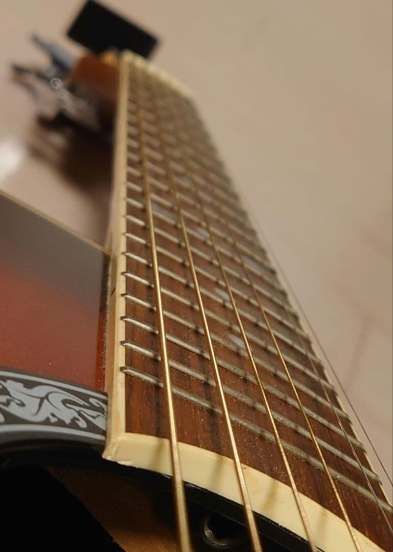 ギター Celebrity by Ovation CS148