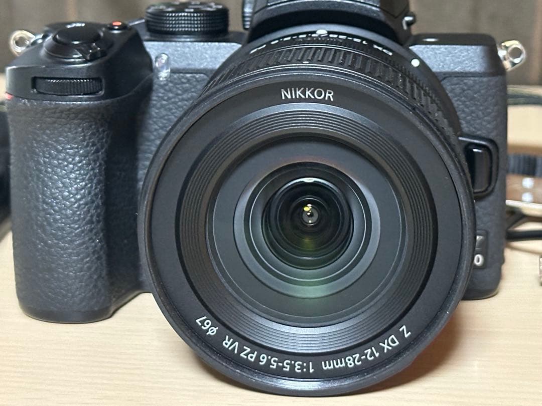 Nikon Z50 ミラーレスカメラ DX 12-28mm