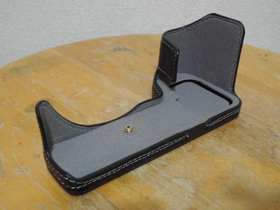 ★美品 Nikon Z50 ボディ ケース付 ミラーレス一眼カメラ 　保証あり