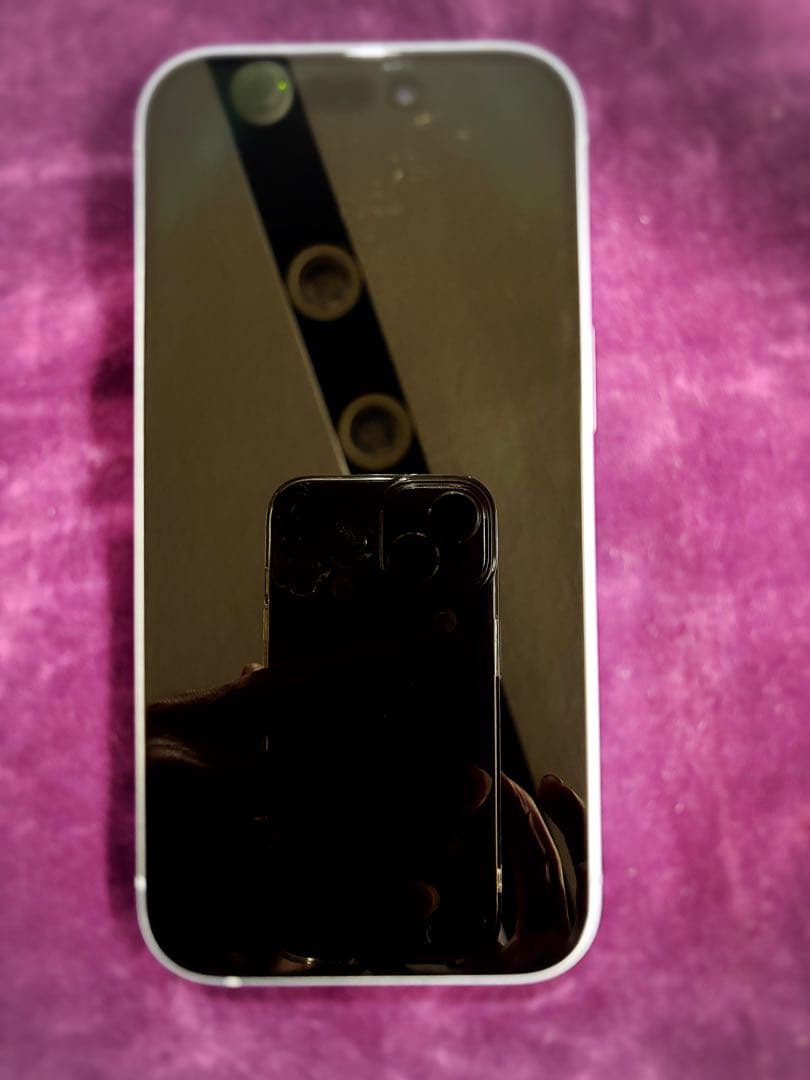 Sakura　iPhone15 ブルー