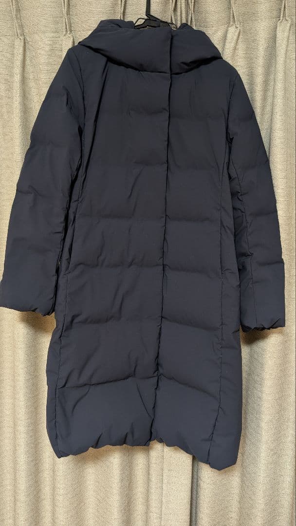 美品 UNIQLO ユニクロ シームレス ダウンロングコート Lサイズ ネイビー