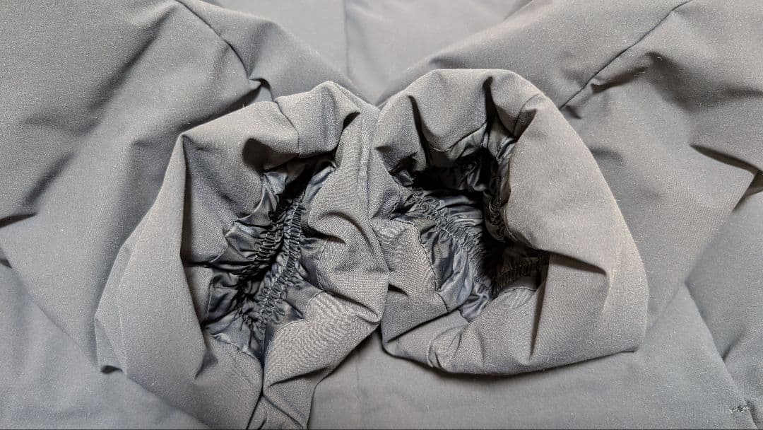 美品 UNIQLO ユニクロ シームレス ダウンロングコート Lサイズ ネイビー