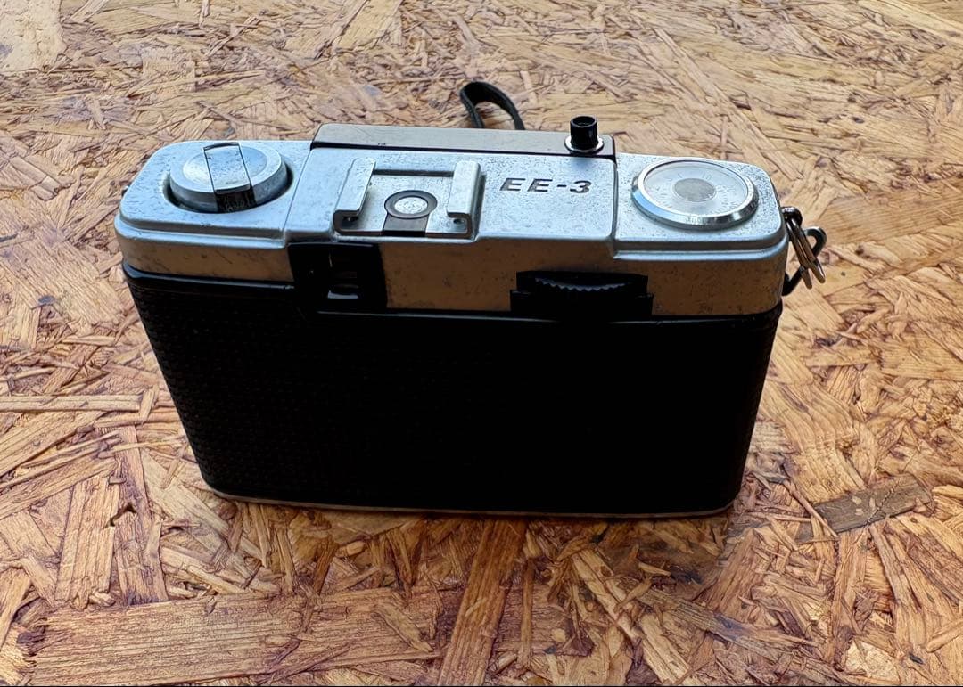 OLYMPUS-PEN EE-3 フィルムカメラ