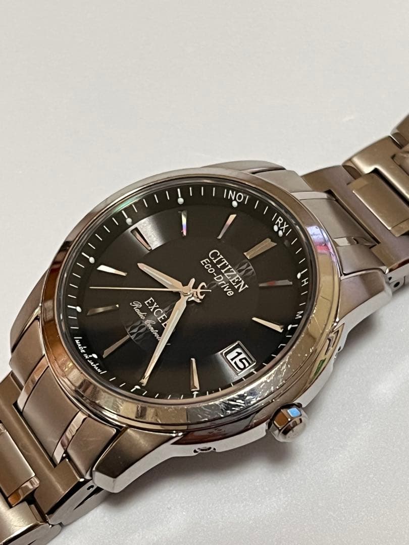 シチズン　エクシード　電波ソーラー　エコドライブ　チタン
