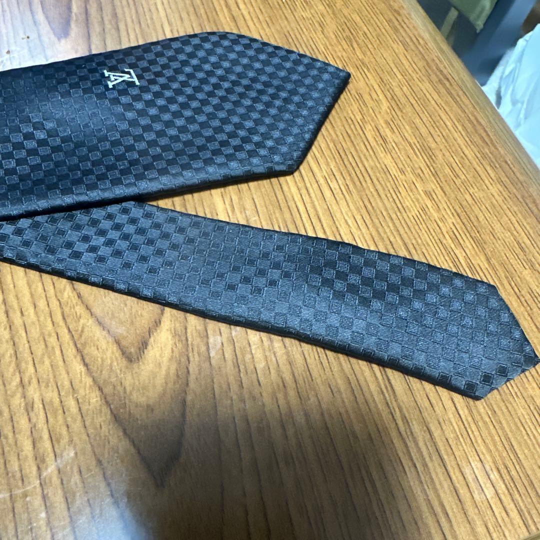 Louis Vuitton マイクロダミエパターン ネクタイ ブラック