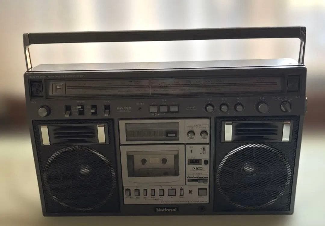 昭和レトロ品★National ラジカセ カセットテーププレーヤー　単2電池8個