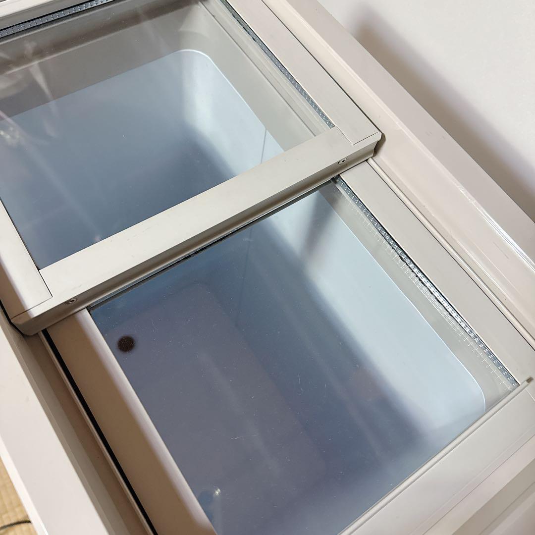 サンデン　業務用　冷凍ストッカー　ショーケース　ガラス蓋　2F-G057XE