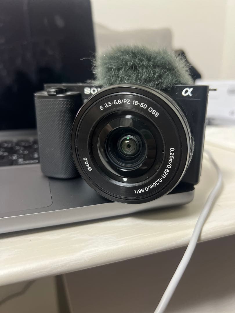 SONY ZV E10 カメラ　美品中古