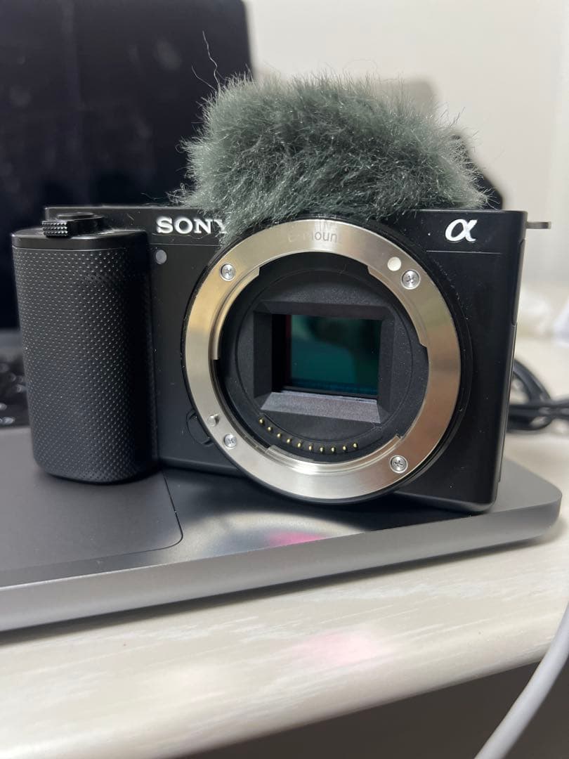 SONY ZV E10 カメラ　美品中古