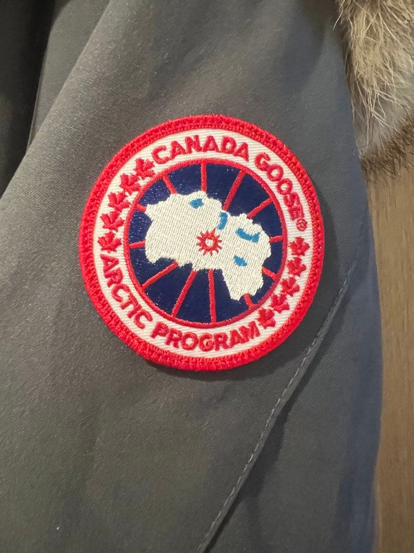 カナダグース ダウン グレー M 美品 グラファイト ファー モッズ　セール