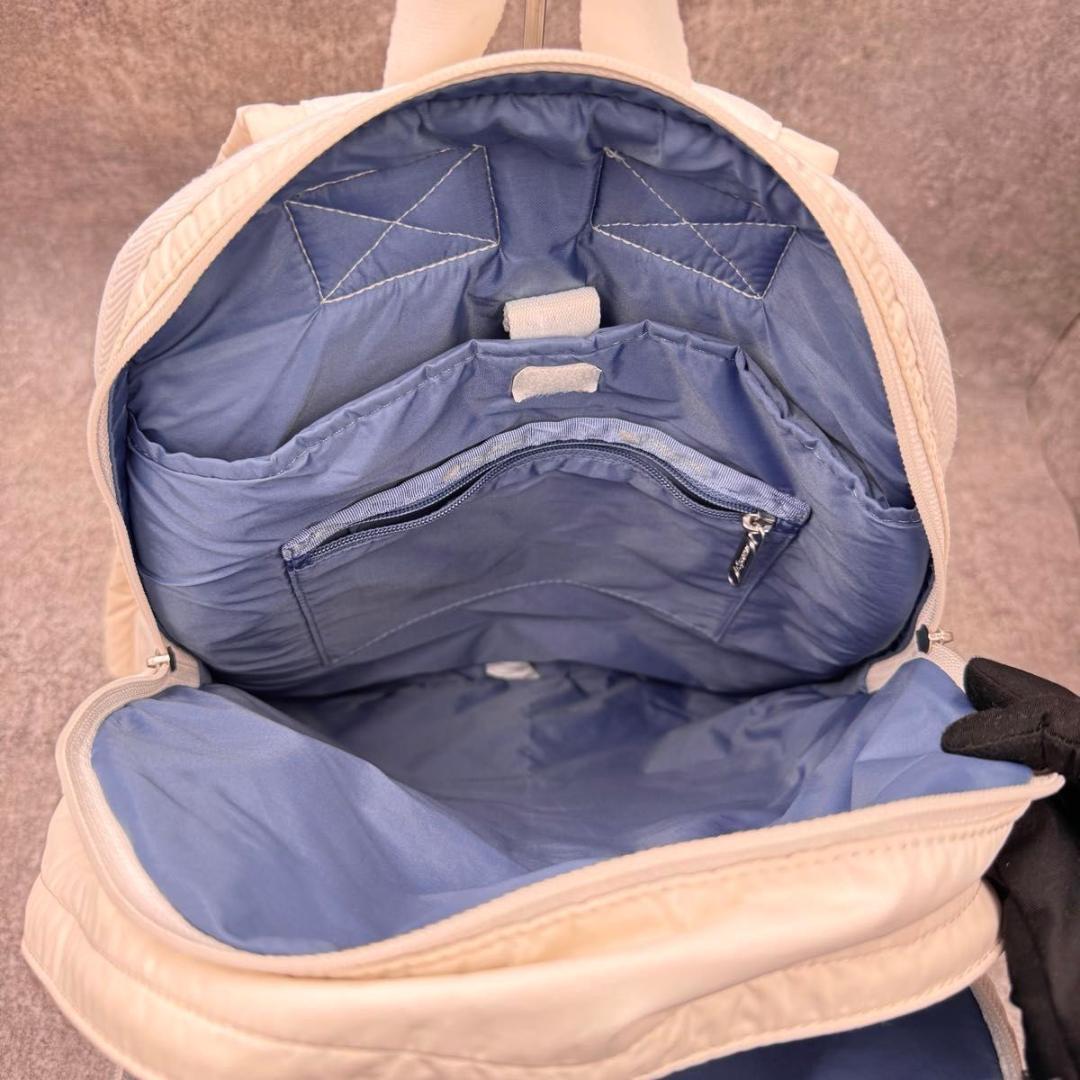 現行極美品　レスポートサック ナイロンリュック ホワイト A4可